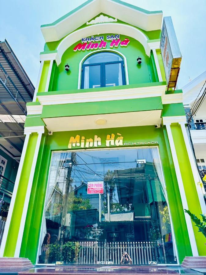 Отель Khach San Minh Ha Далат Экстерьер фото